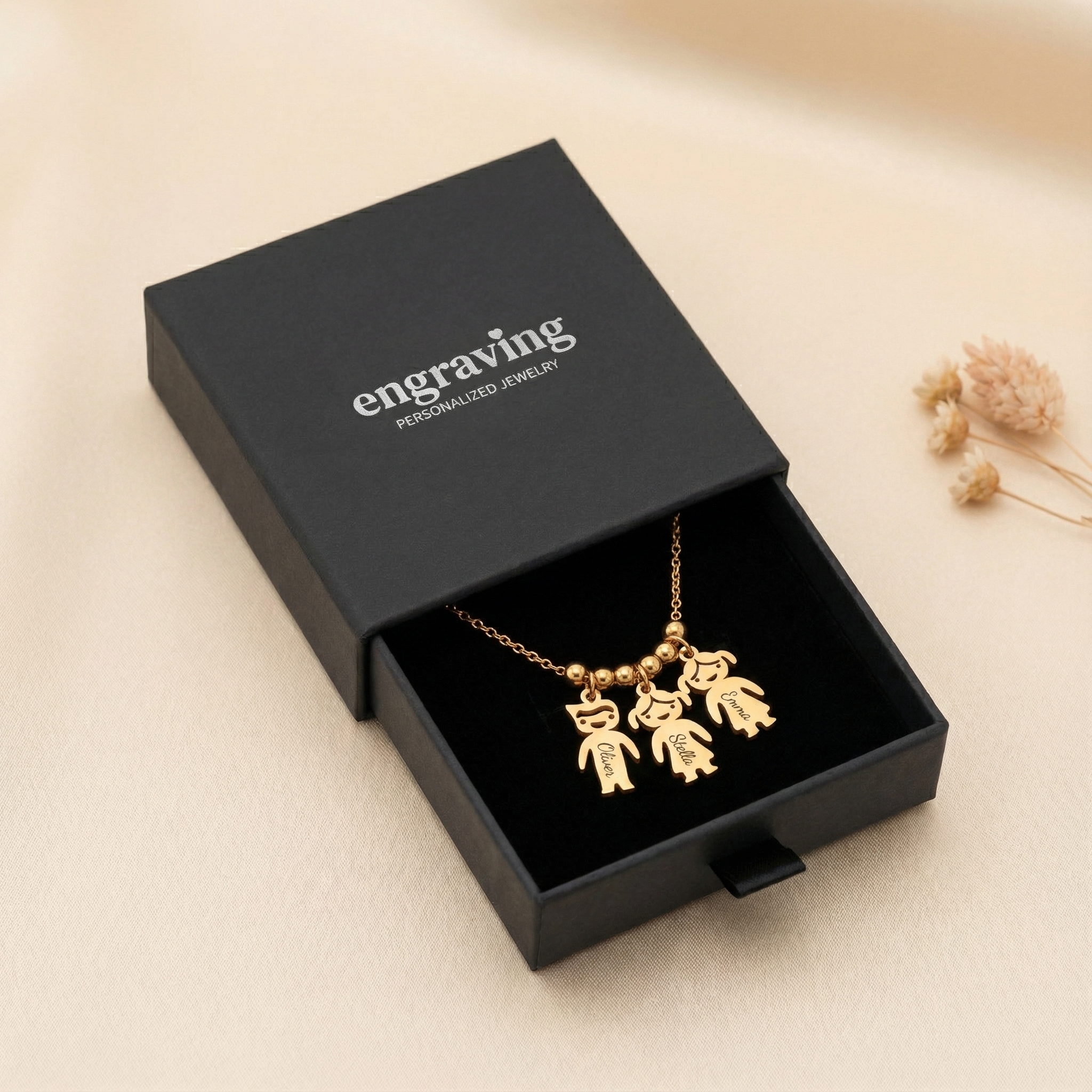 Necklace: Family Bond